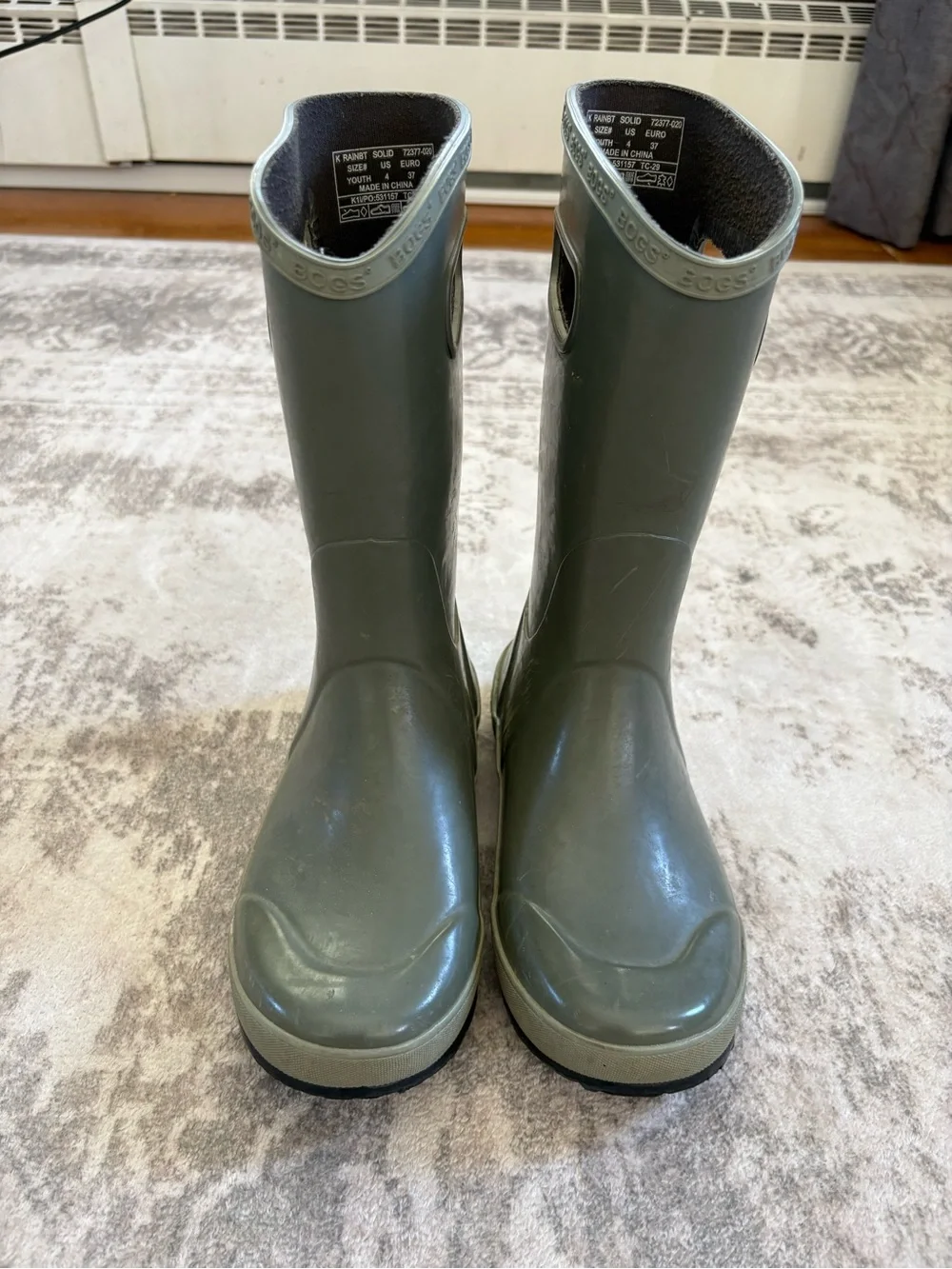 Kids' Bogs Green Rain Boots Size YS Youth 4 (EU 37)